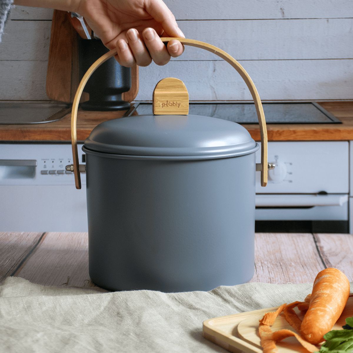 Kompostspand i rustfrit stål med lugtfilter 3,5 L – Ocean