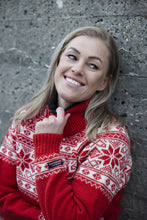 Indlæs billede til gallerivisning Norsk strik sweater i klassisk Setedals design i 100% uld

