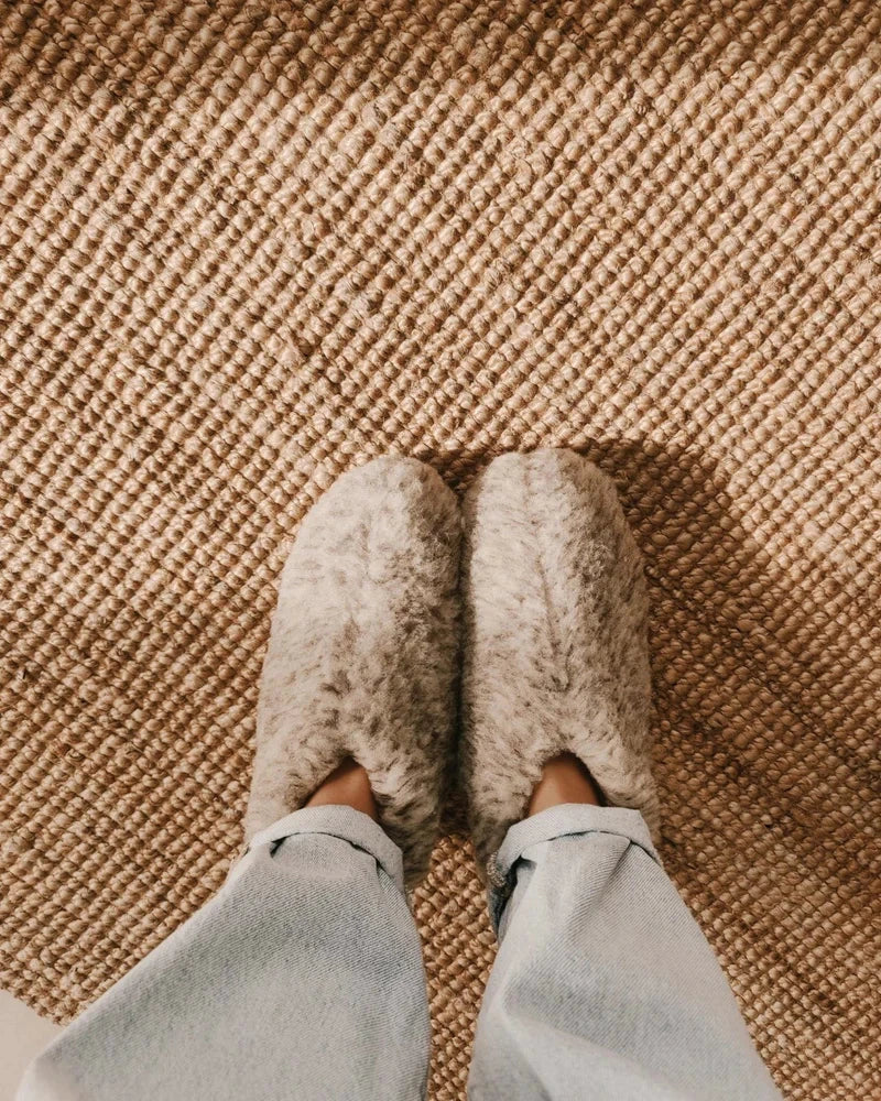 The Cozy Sheep Uldhjemmesko – Lysegrå (Lav model)