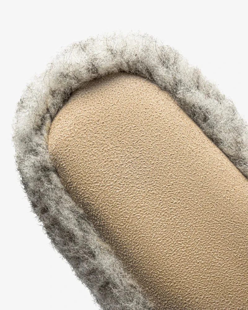 The Cozy Sheep Uldhjemmesko – Lysegrå (Lav model)