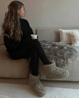 The Cozy Sheep Uldhjemmesko – Lysegrå (Høj model)