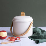 Kompostspand i rustfrit stål med lugtfilter 3,5 L – Cream