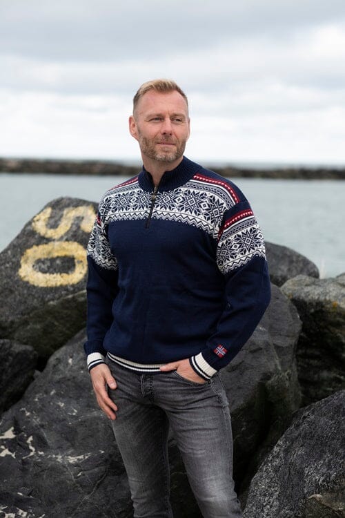 Norsk sweater 100% merinoulds kamgarn - Navy